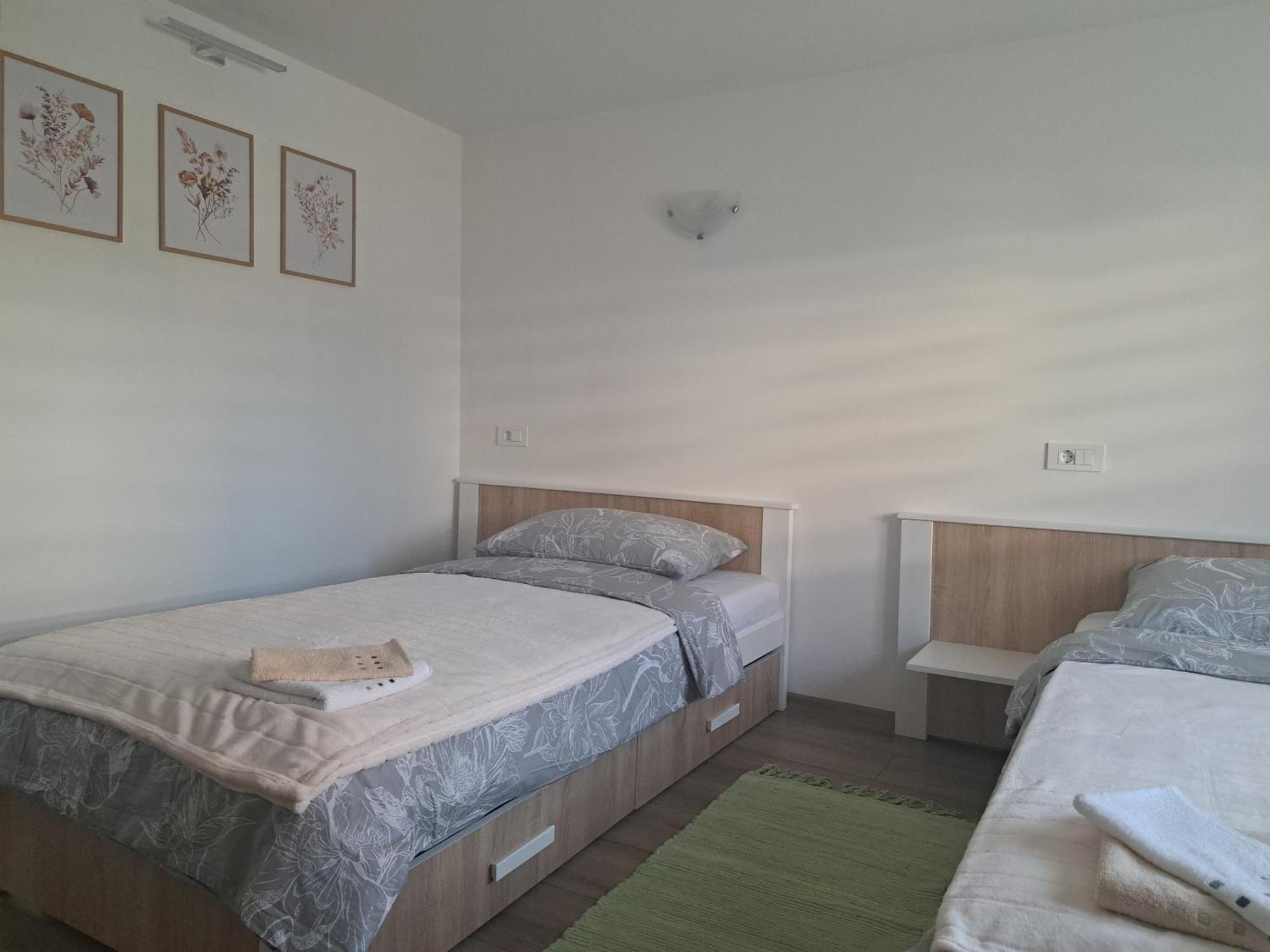 Apartman Luma Gospic Exterior photo