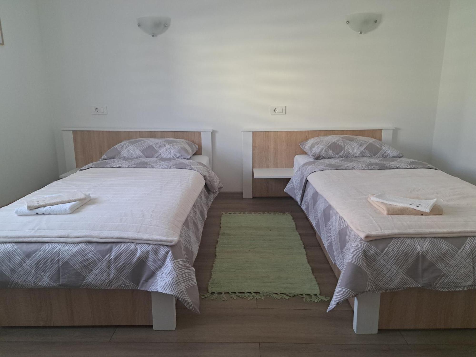 Apartman Luma Gospic Exterior photo
